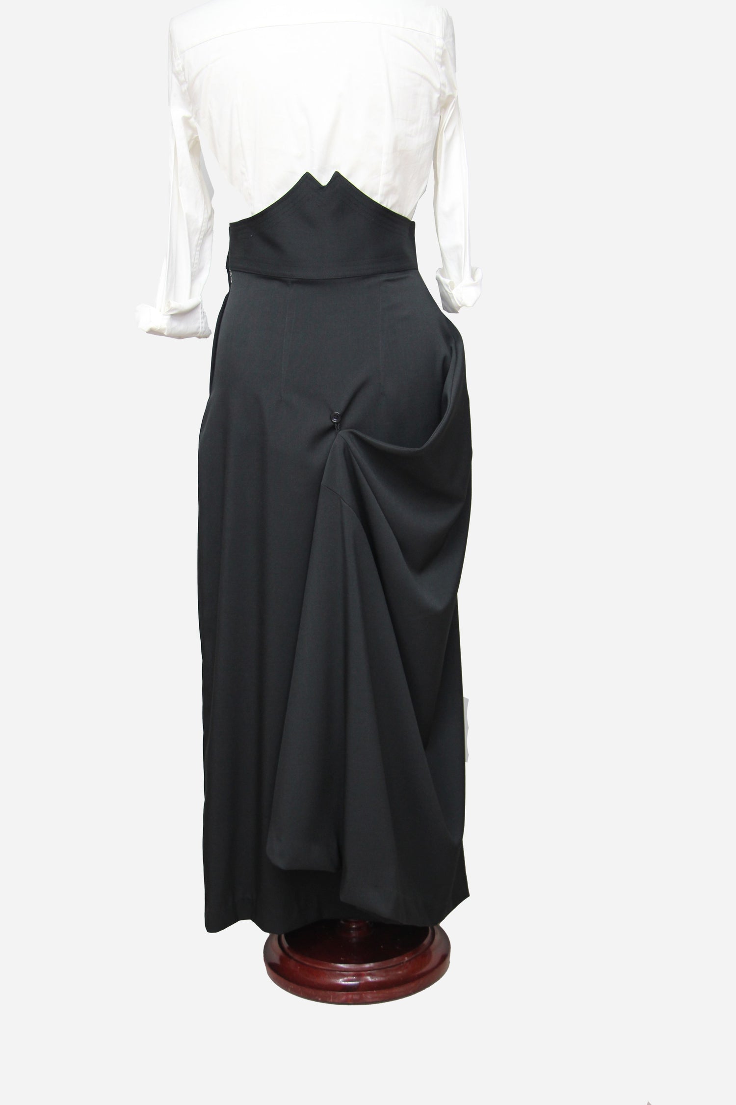 Black Menorca Amazon Skirt