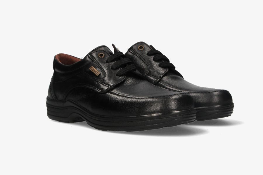 Blucher Sport Black Board