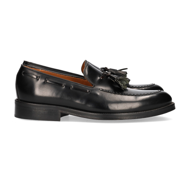 FLORENTIK BLACK TASSELS