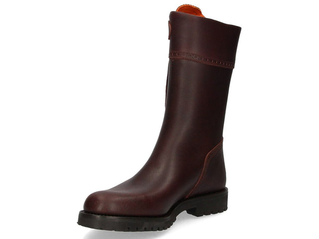 Mid-calf calf hunting boot