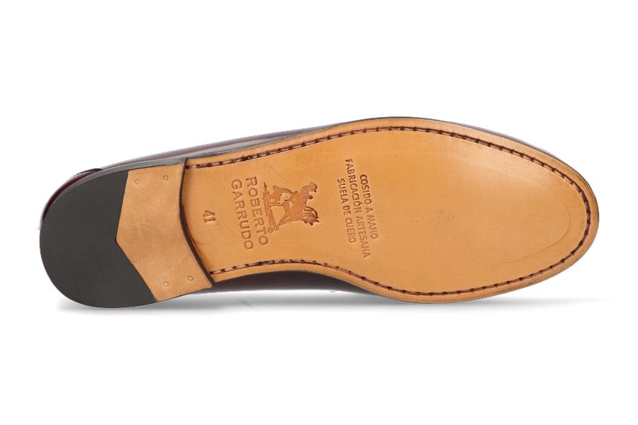 Mocassin bordeaux avec masque