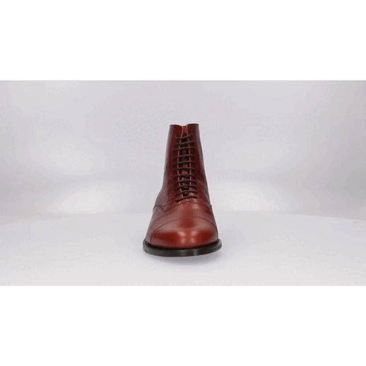 Short Boot with Straight Back Shovel Brandy Valverde del Camino