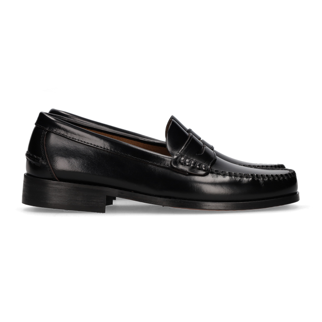 Mocasín con Antifaz Negro