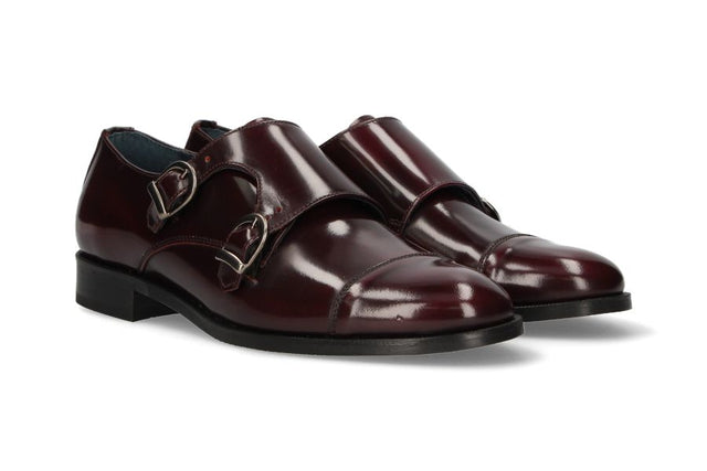 Two Buckles Antique Bordeaux Top