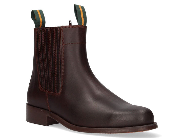 Bota corta con fuelle y cremallera en becerro Valverde del Camino