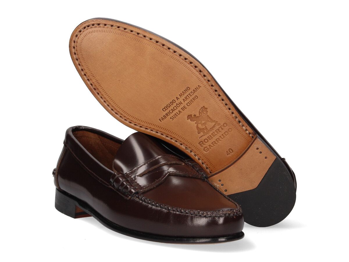 Moccasin with Brown Mask