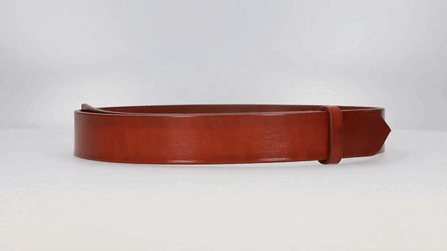 Ceinture sans boucle en cuir foncé