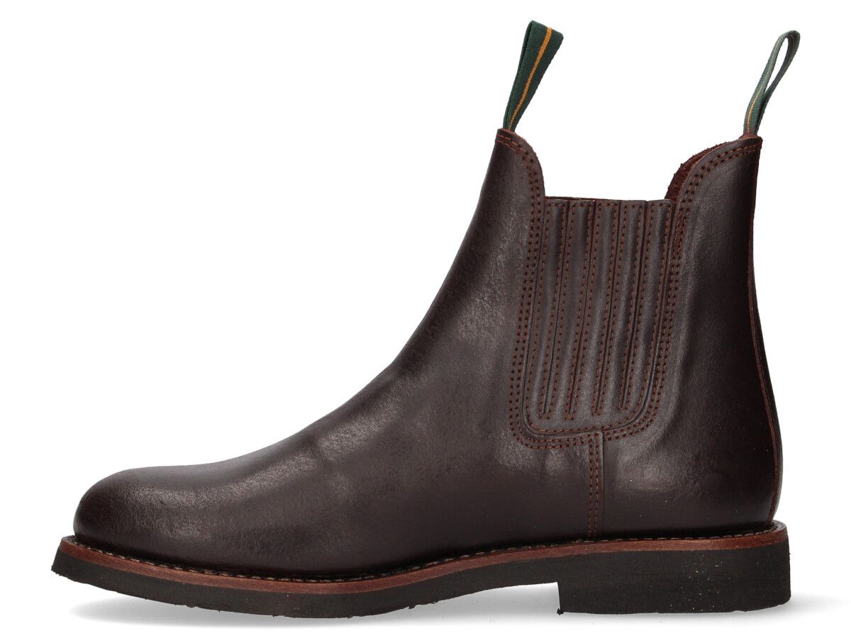 Short chestnut calf boot with elastic gusset Valverde del Camino