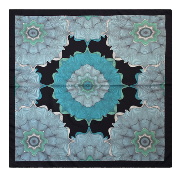 MOUCHOIR À FLEUR BLEUE