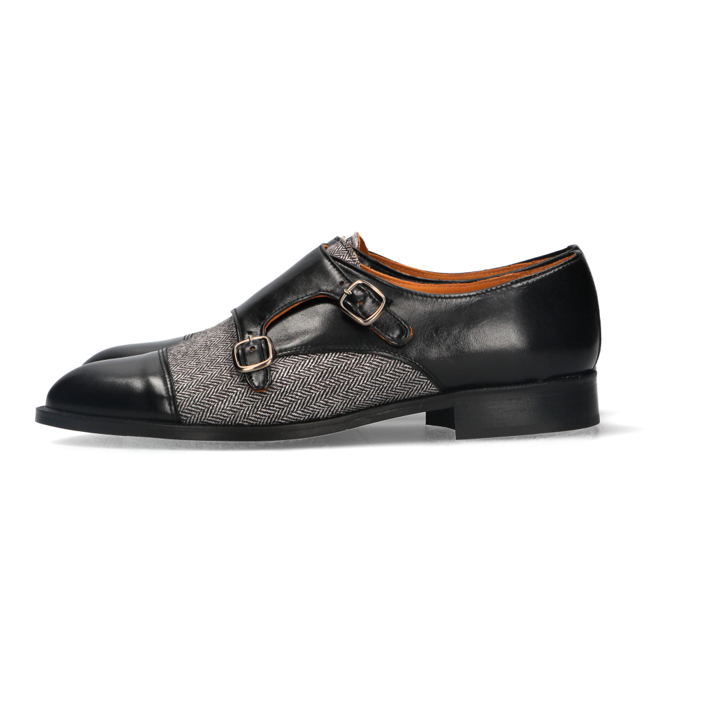 Black Double Buckle Spike Shoe