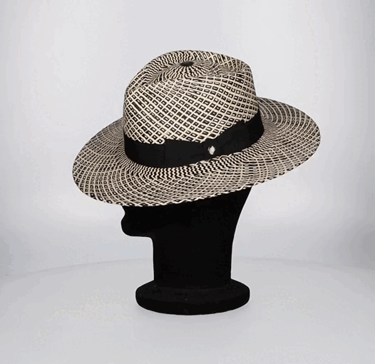 AUSTRALIAN JULIANA NATURAL/BLACK