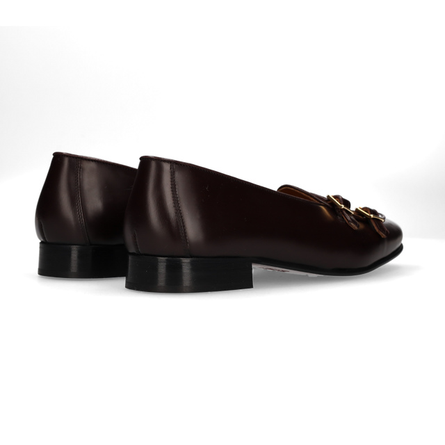 Mocasín Doble Hebilla Burdeos