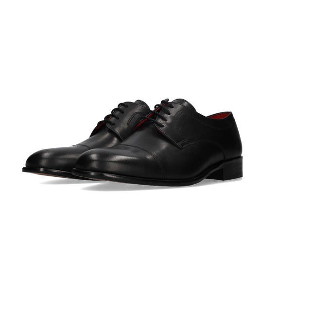 BLUCHER CORTE NEGRO