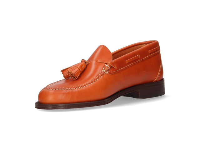 Leather tassel loafer