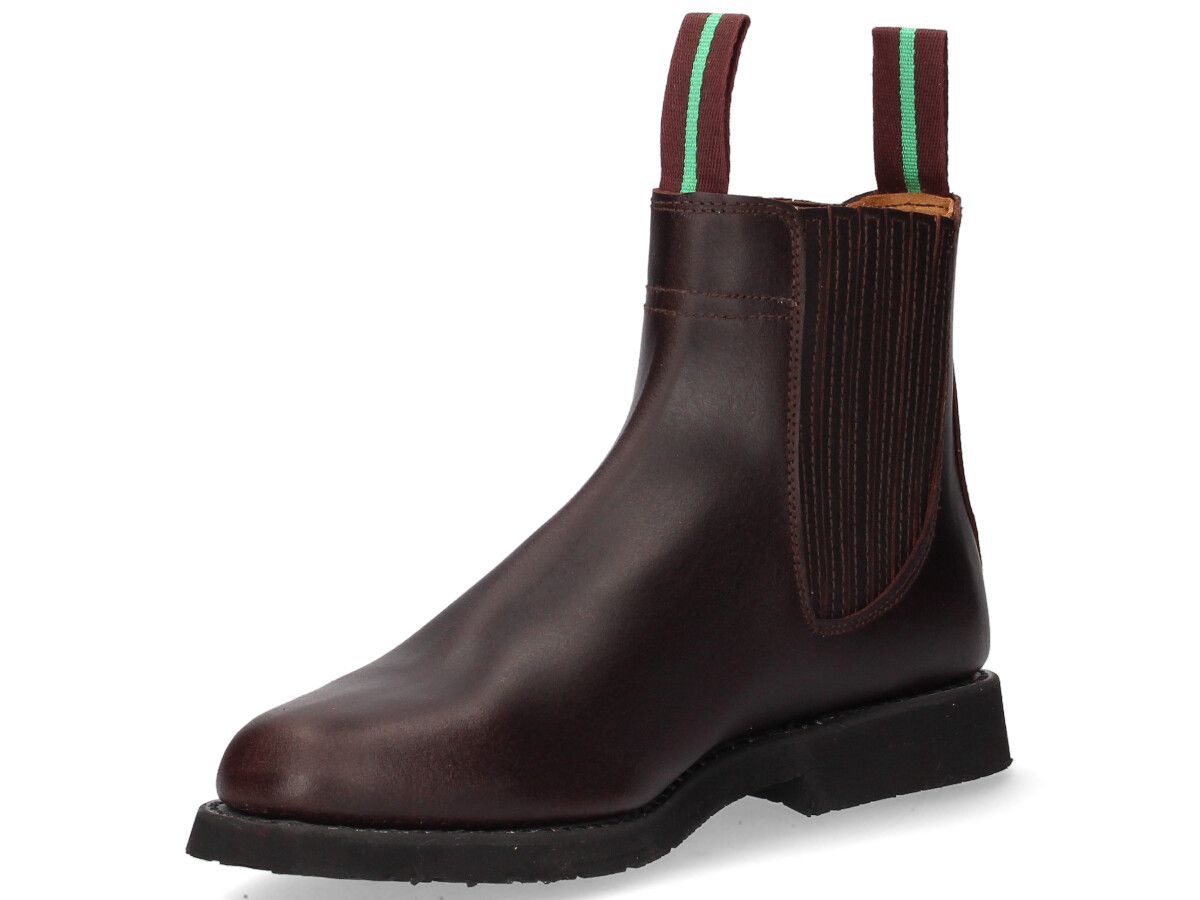 Short calfskin boot with gusset and rubber sole Valverde del Camino