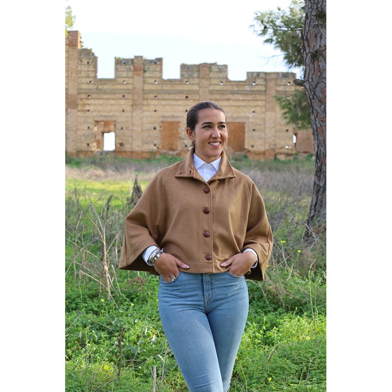 Roma Camel Cape