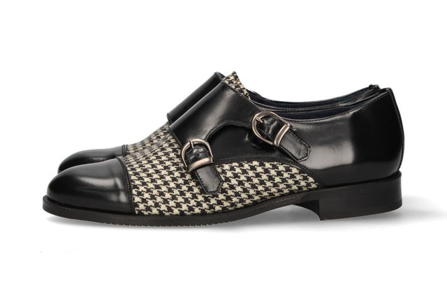 Two Buckles Antik Black-Black Houndstooth Top