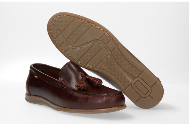 Mocasín Borlas Cuero