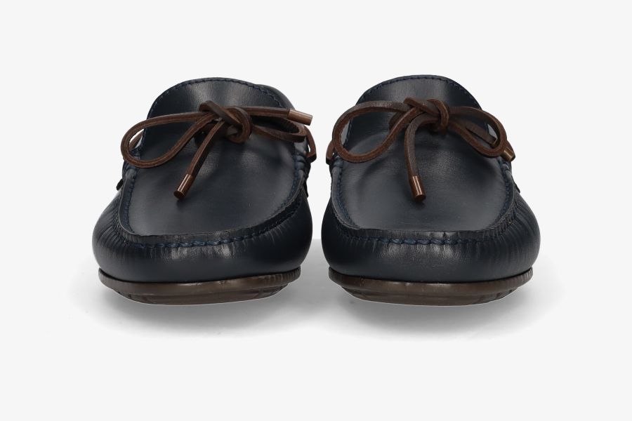Navy leather bow moccasin