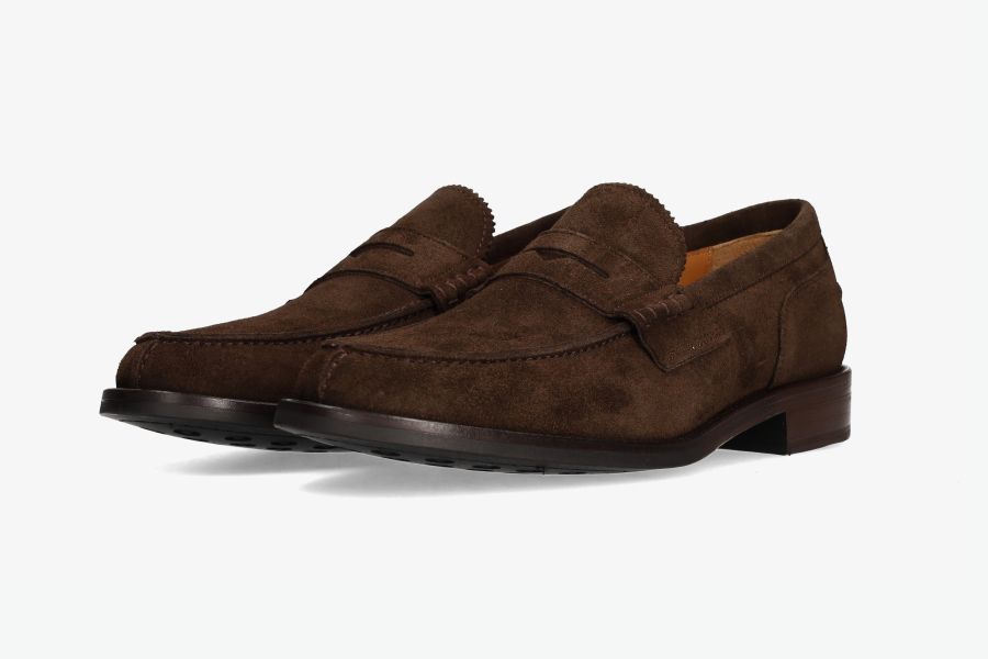 Brown nubuck loafer
