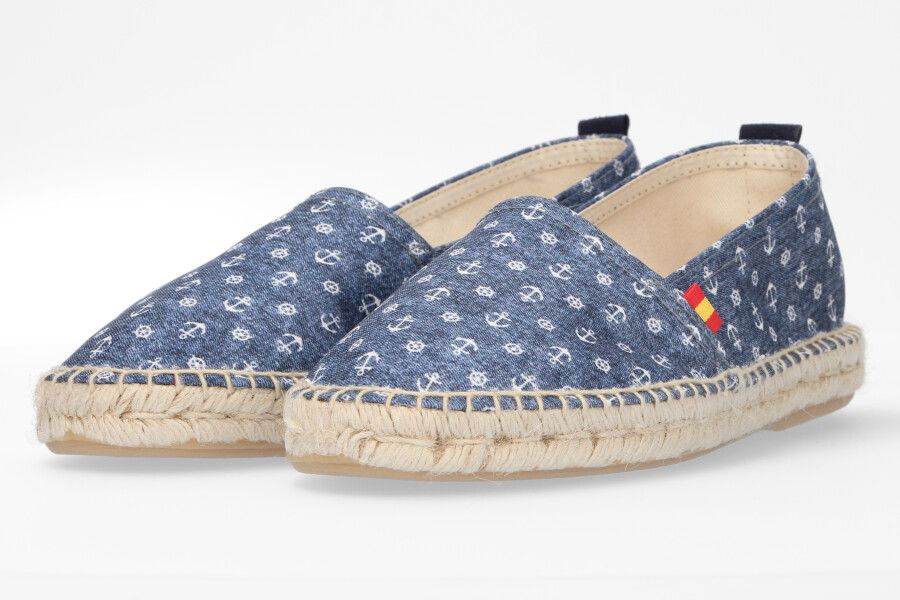 Camping Estampado Timon y Ancla Fondo Azul