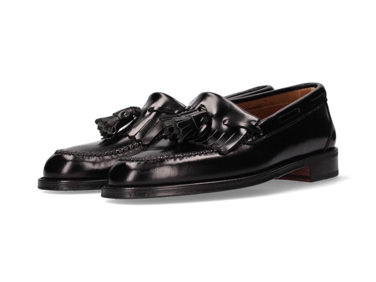 Touffe de glands et de franges noires