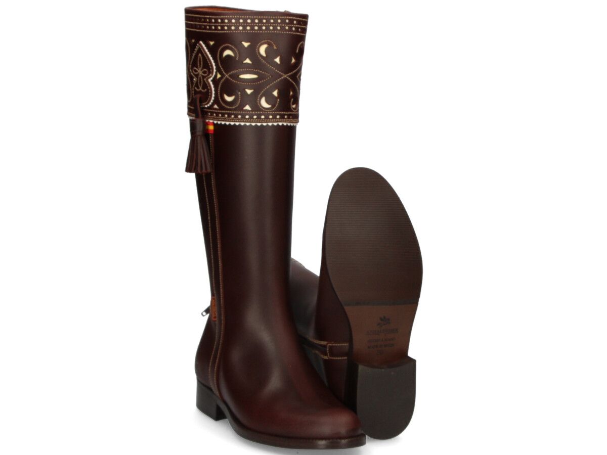 Cartujana Flat Zipper Boot Valverde del Camino