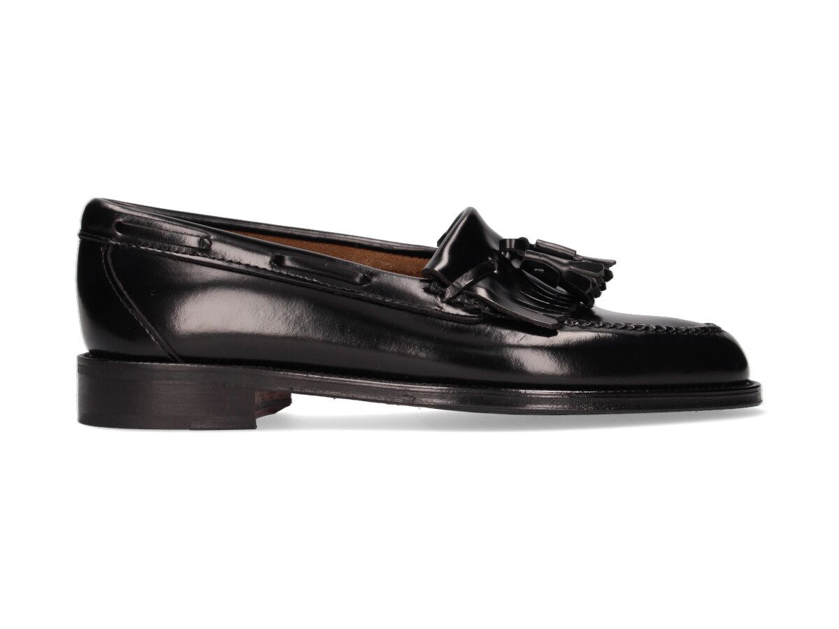 Touffe de glands et de franges noires