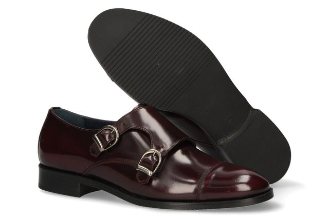 Two Buckles Antique Bordeaux Top