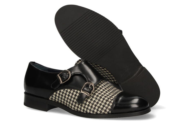 Two Buckles Antik Black-Black Houndstooth Top