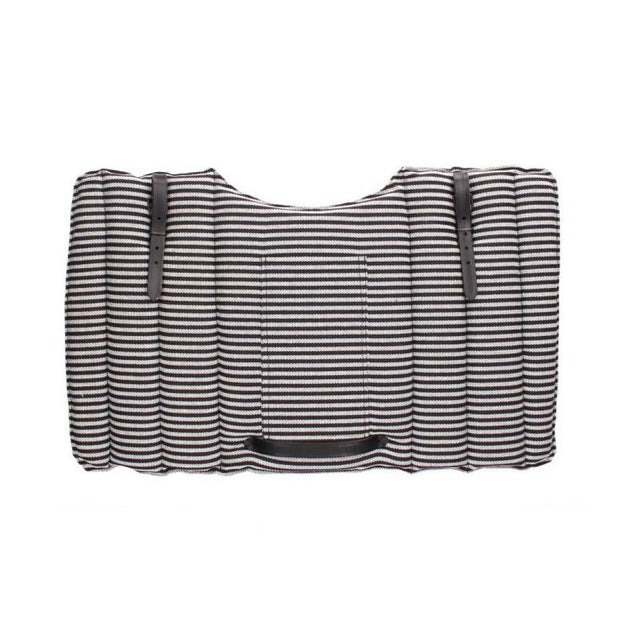 Grupera sin protector B/N