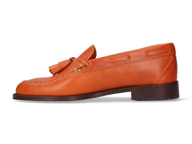 Leather tassel loafer
