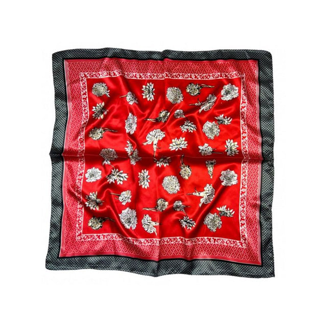Écharpe à fleurs rouges et bordure noire