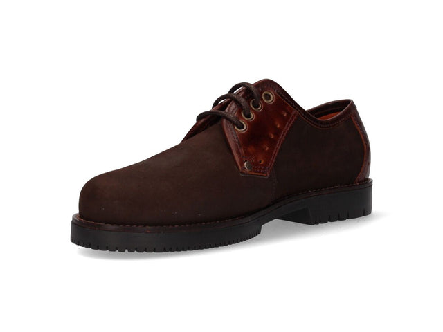 Oiled Nubuck Lace-Up Shoe