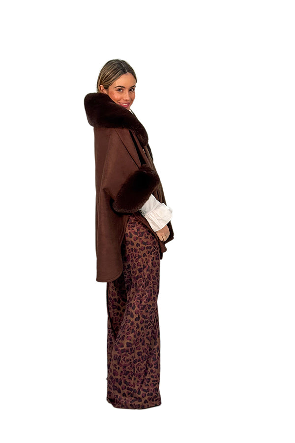 PONCHO CAPA PELO MARRON