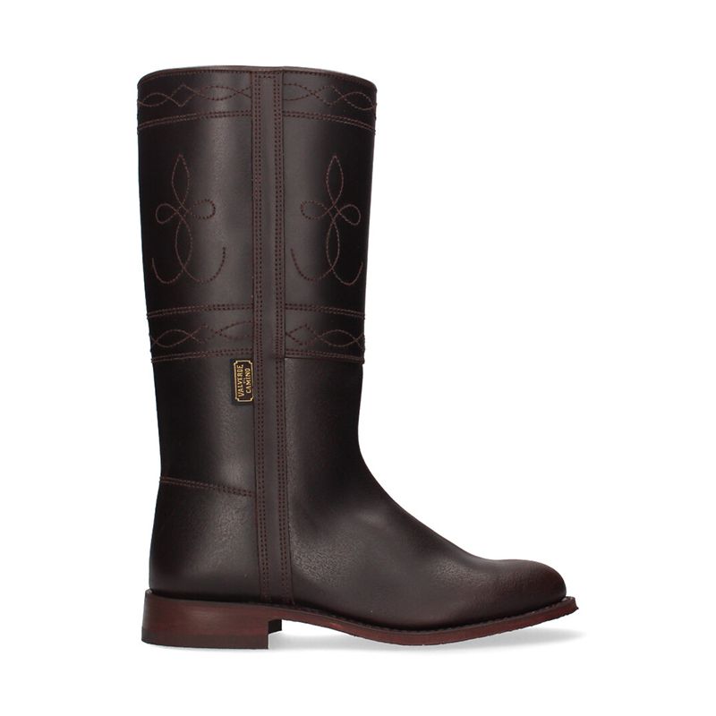 Special wide chestnut country boot Valverde del Camino