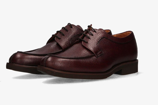 Mahogany Lace-Up Shoe