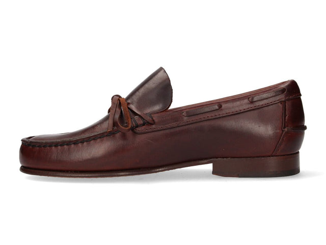 Seahorse Bow Moccasin