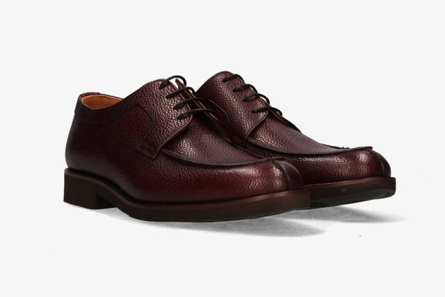 Mahogany Lace-Up Shoe