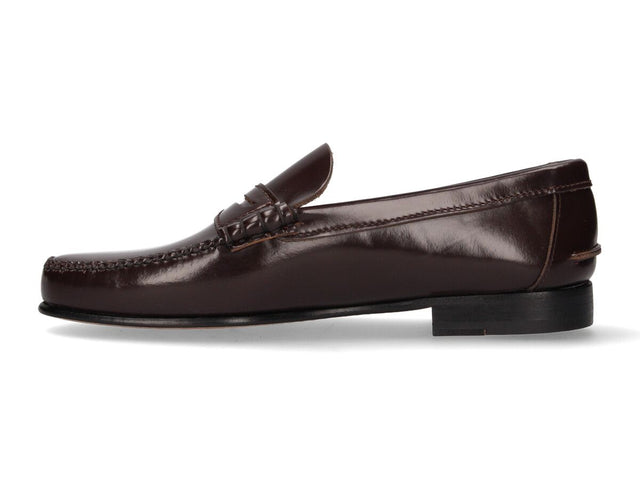 Moccasin with Brown Mask