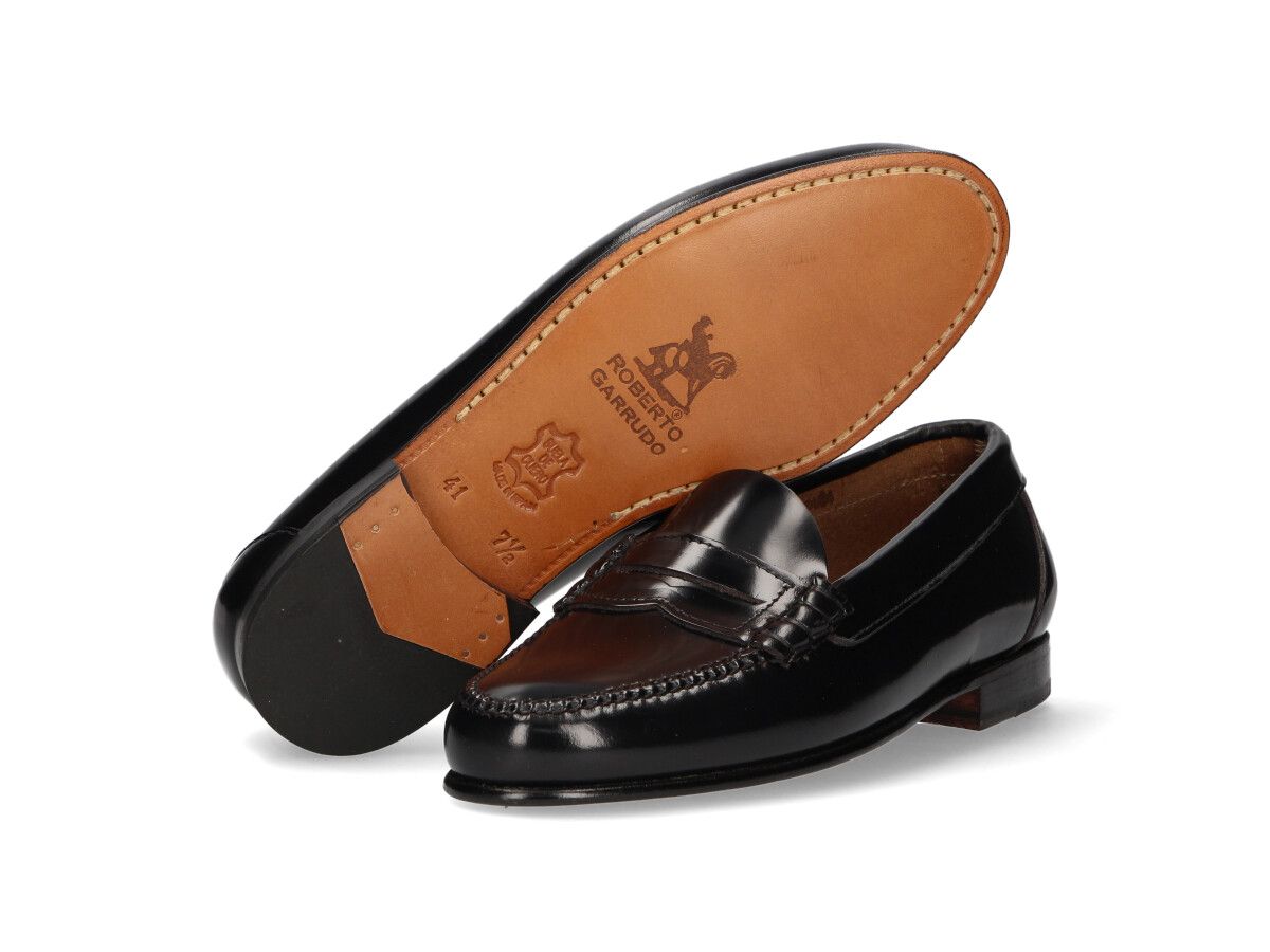 Moccasin with Marine Mask