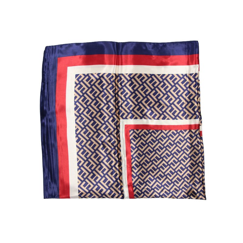 Mouchoir bleu ornemental