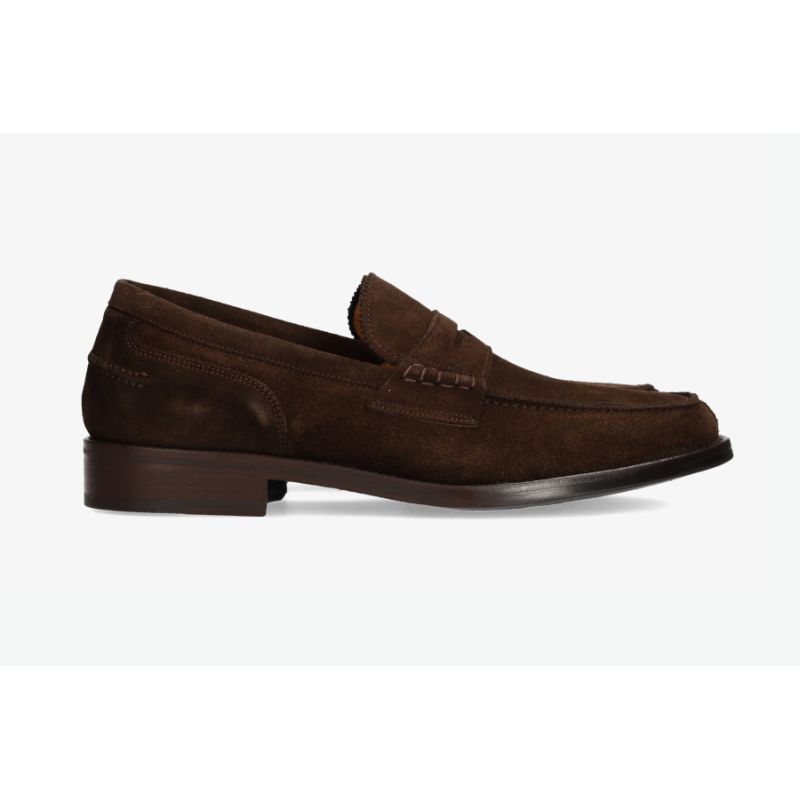 Brown nubuck loafer