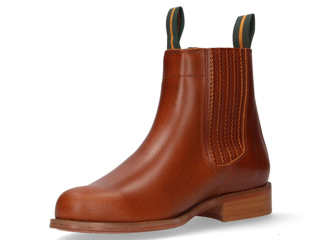 Valverde del Camino short boot with pleated gussets