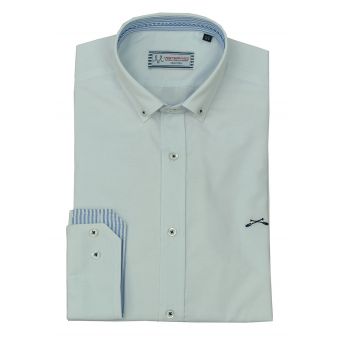 Camisa blanca cuello rayas