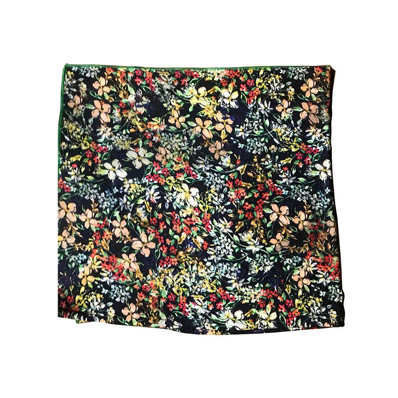 Green floral neck scarf