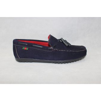 Mocasín borlas ante marino