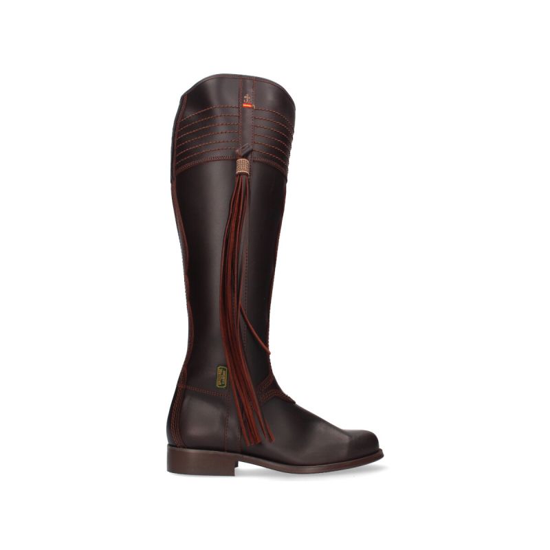 Knee-high sequinned boots (Cartuja model) with fringe embellishment Valverde del Camino