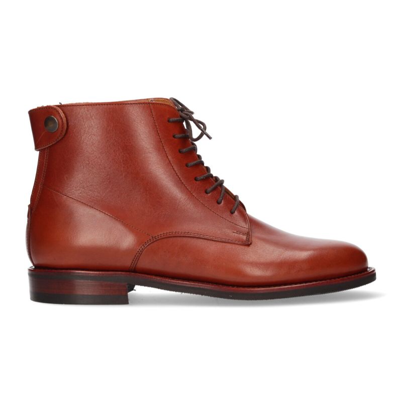 Short bronze rear zipper boot Valverde del Camino