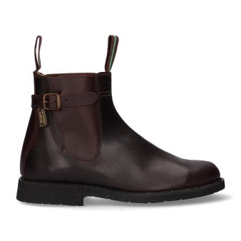 Short calf boot with gusset...